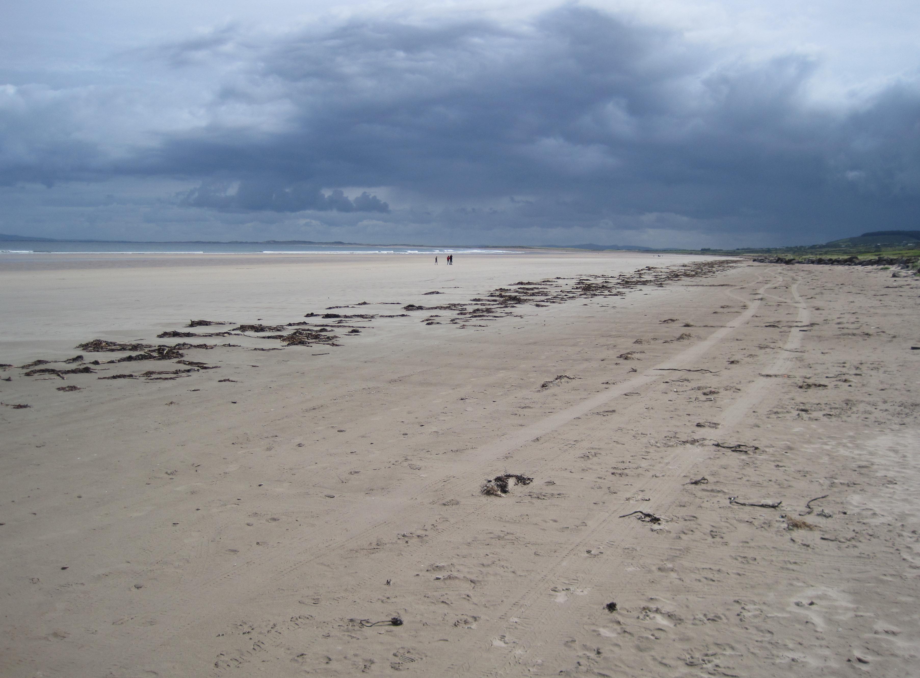 Along the Fermoyle Strand