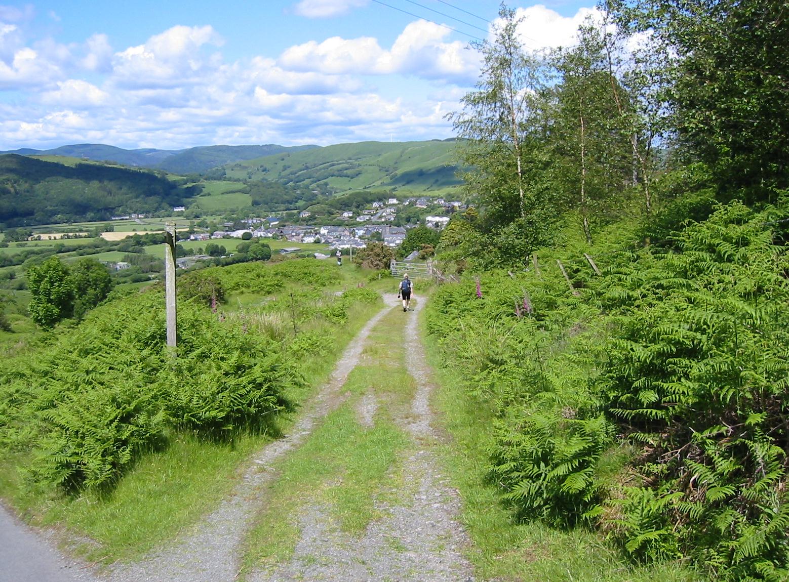 The descent to Machynlleth