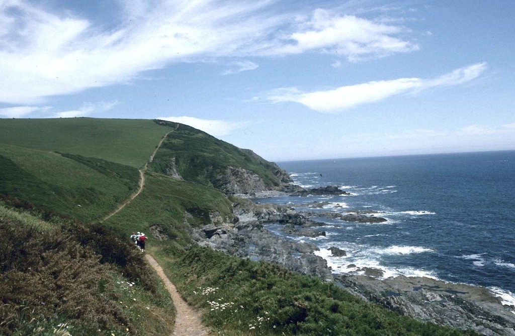 Double black arrow from Broad Cove